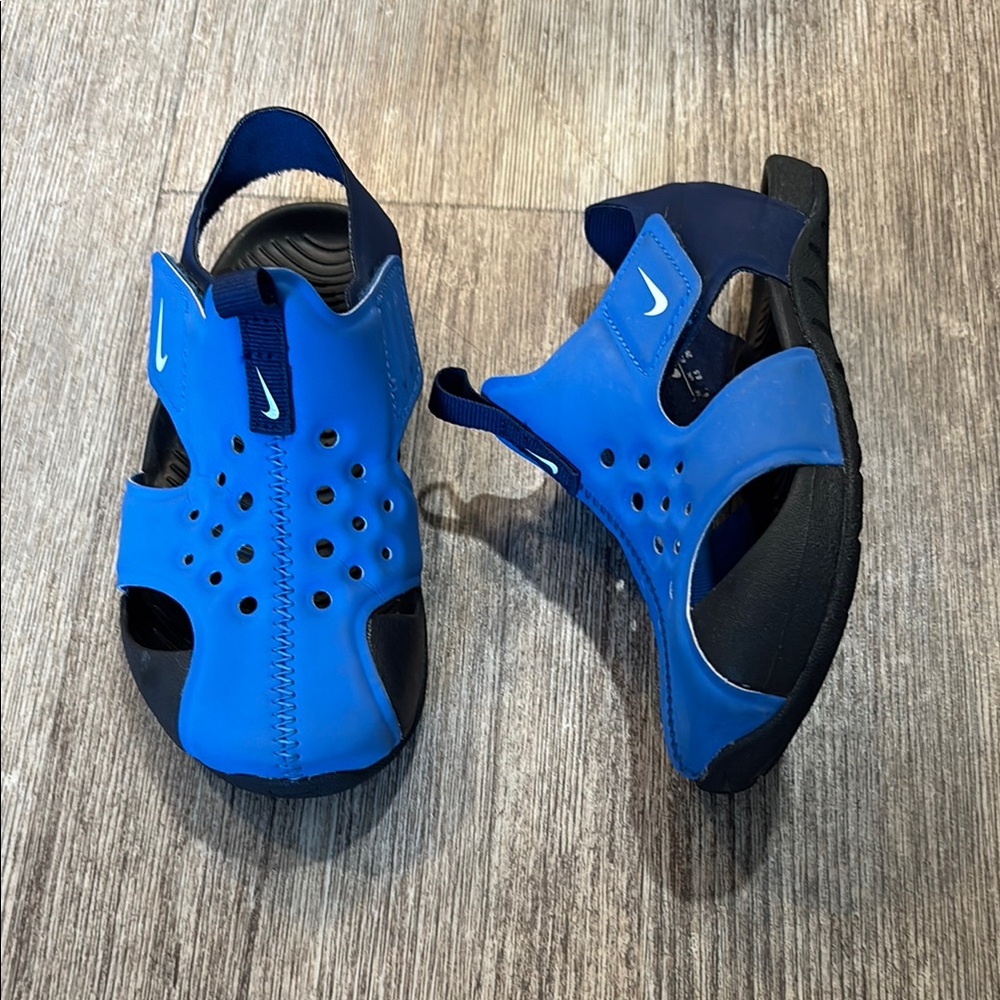 Nike Blue and Black Sandals with Perforated Design